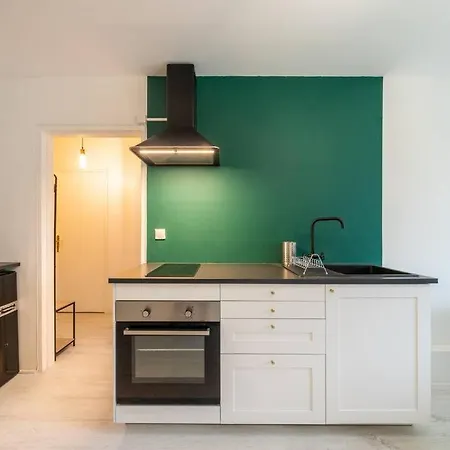 Cosy Art Deco/ Proche Centre-ville Apartment Nantes