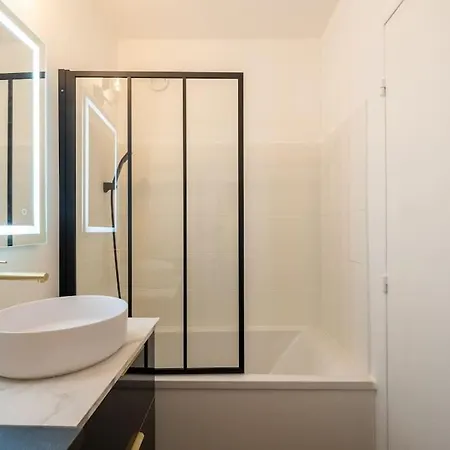 Cosy Art Deco/ Proche Centre-ville Apartment Nantes